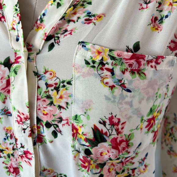 Sheer Floral Button Up - Picture 2 of 5